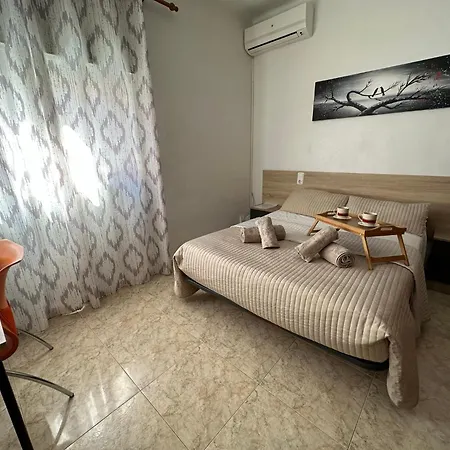 Summer House Bodega Castillos 3 *